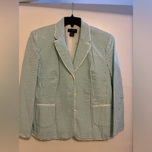 Like new Searsucker lined Blazer Size 14